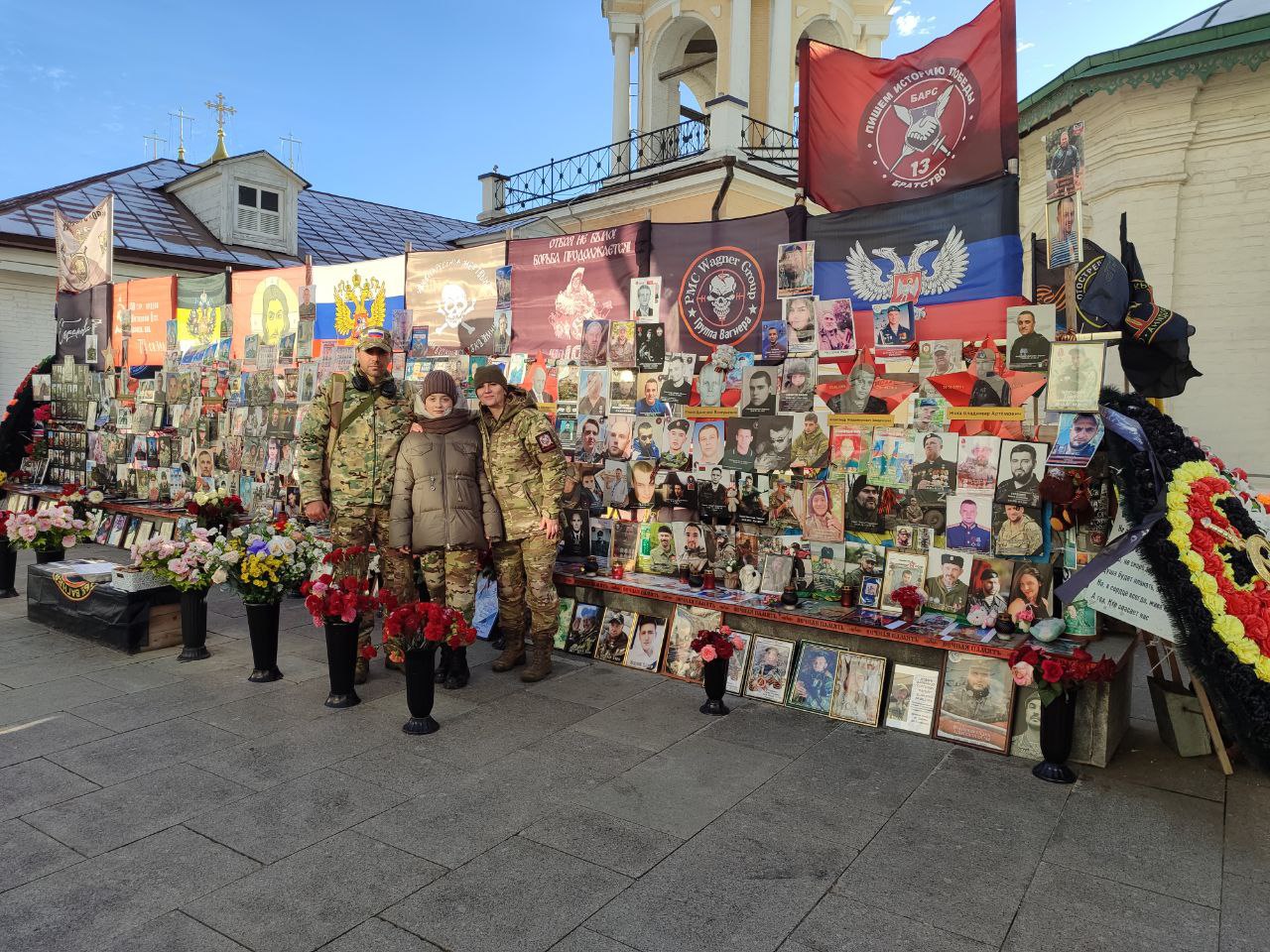 Юная волонтерша «Коса» посетила Мемориал